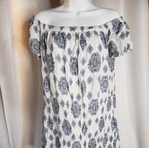 Off shoulder luxology dress